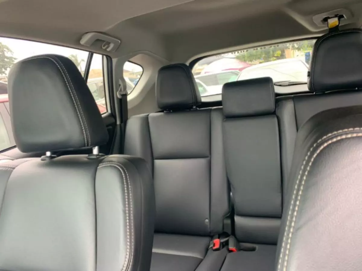 interiorBack