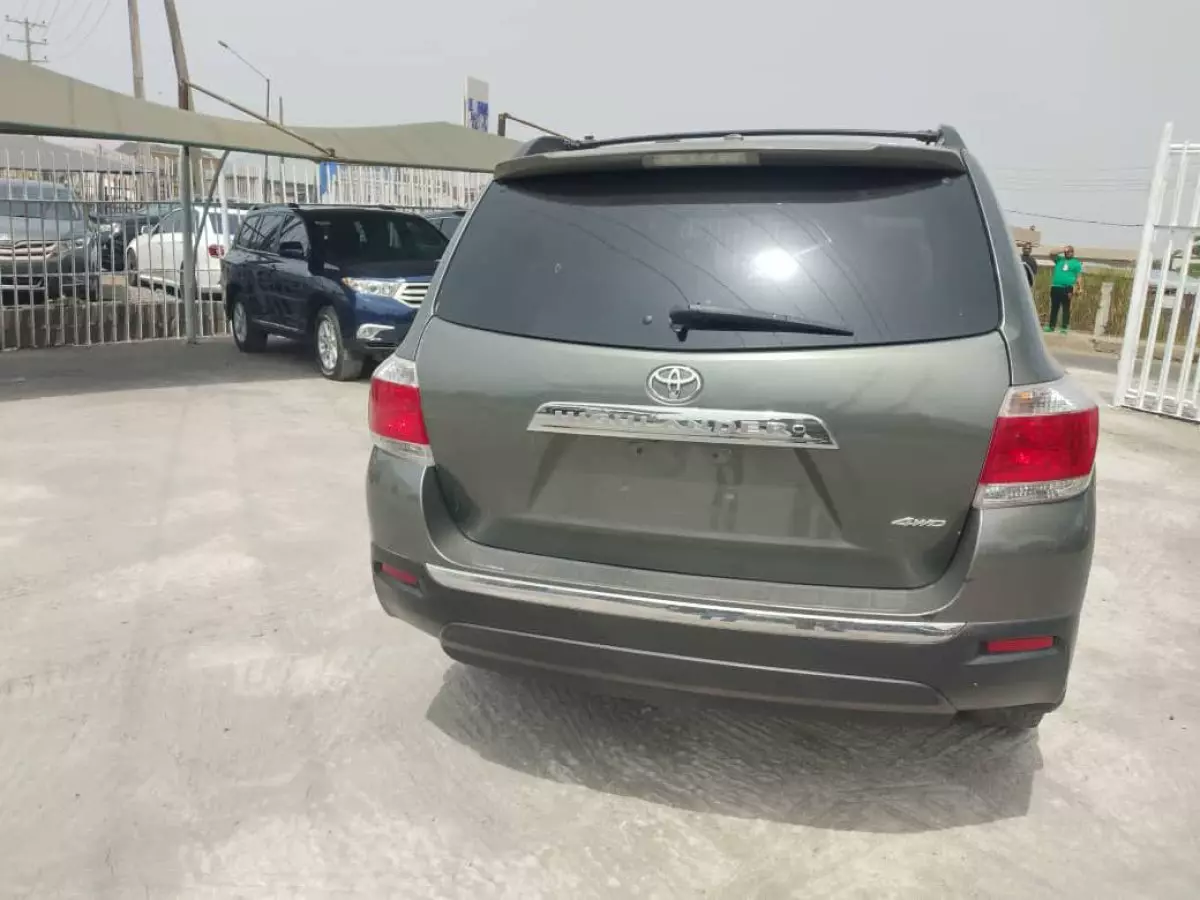 car Back