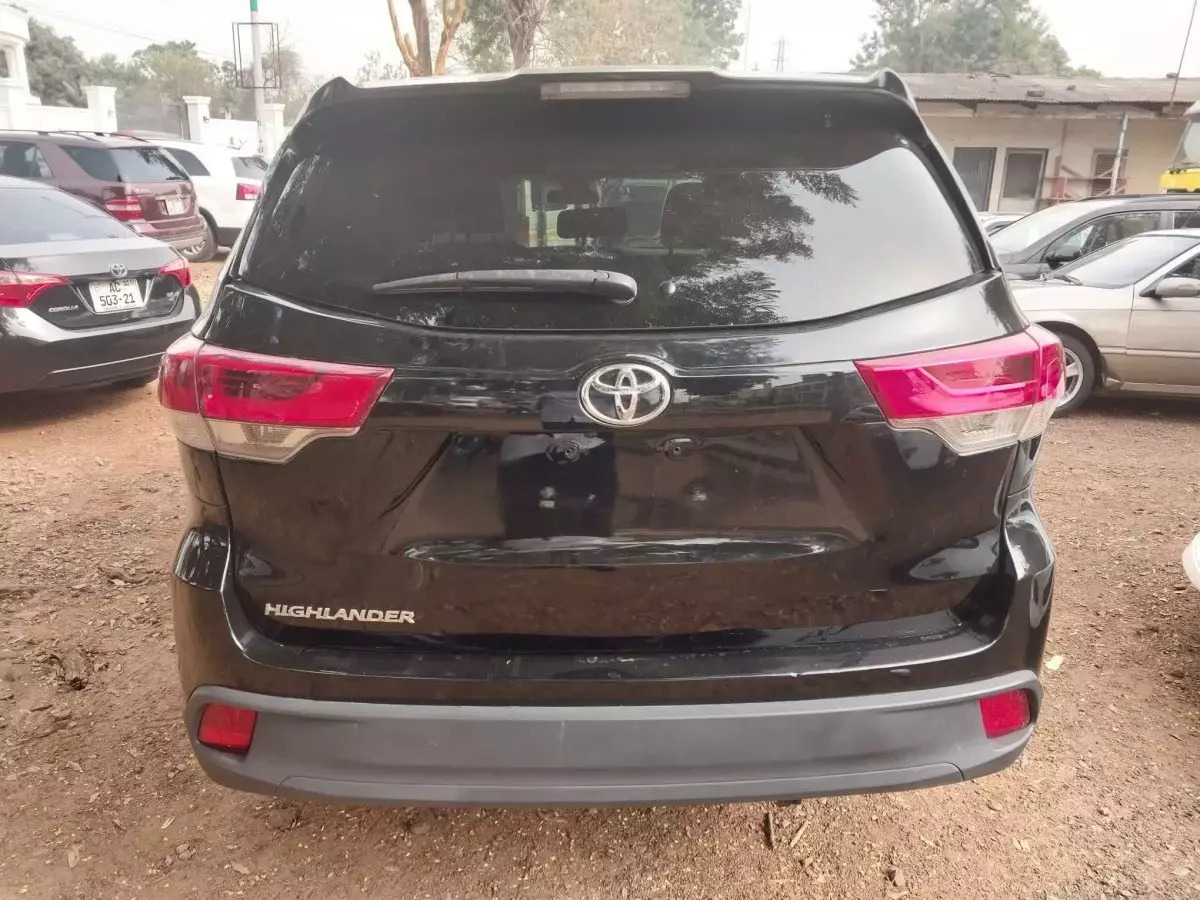 car Back