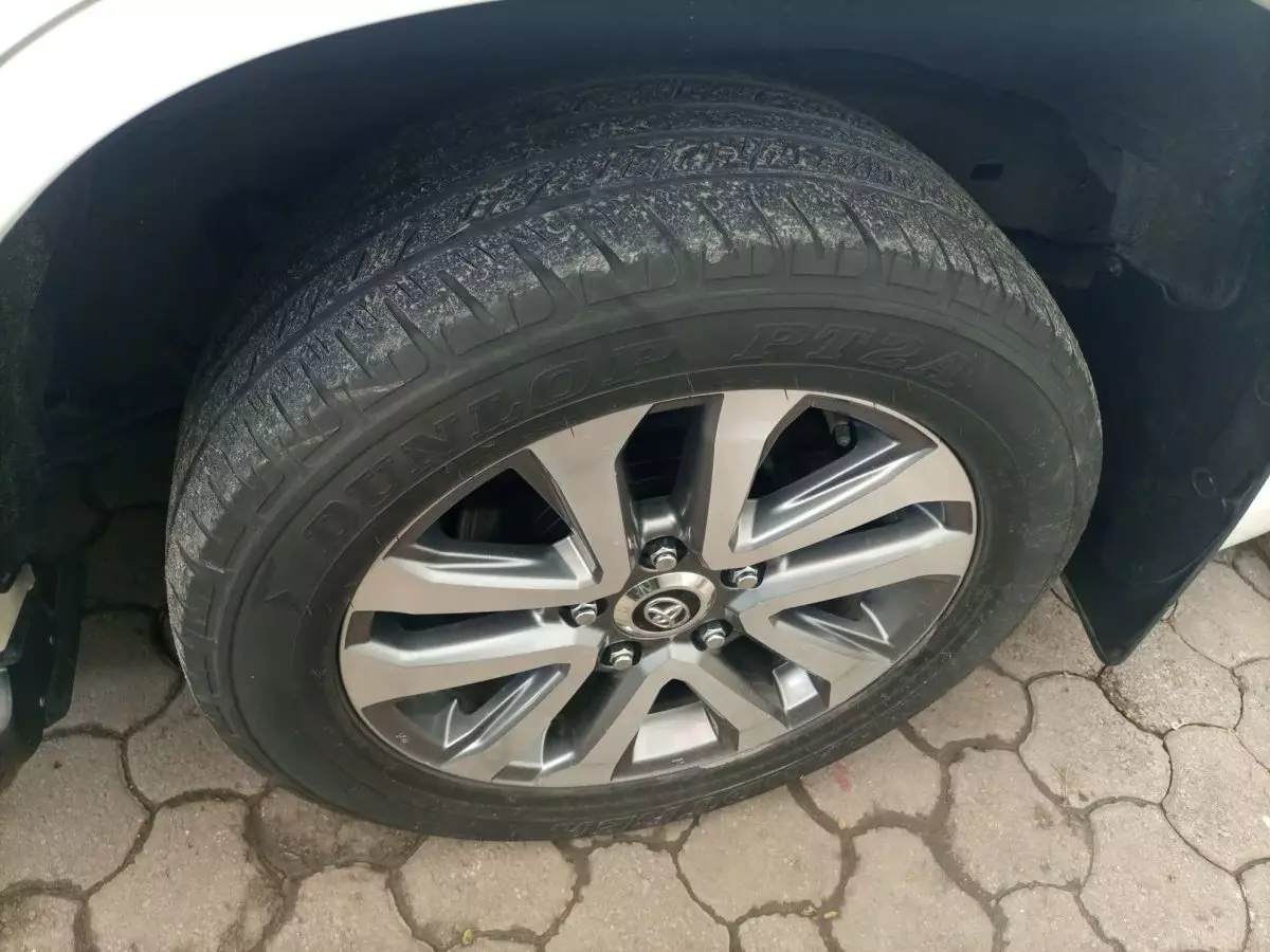 tyre3
