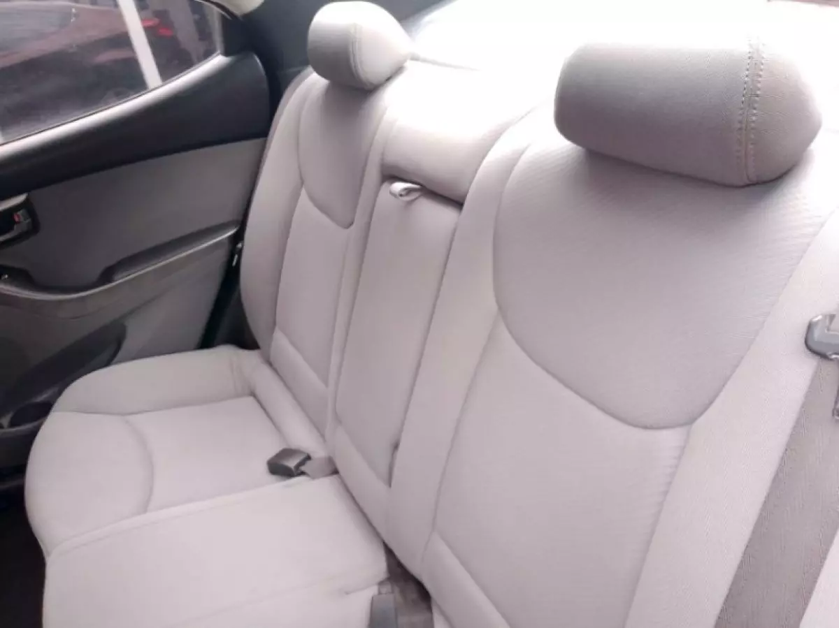 interiorBack