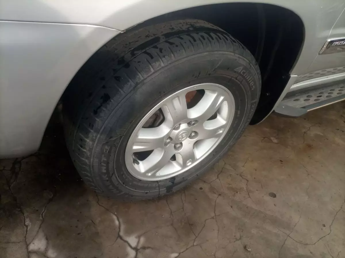 tyre1