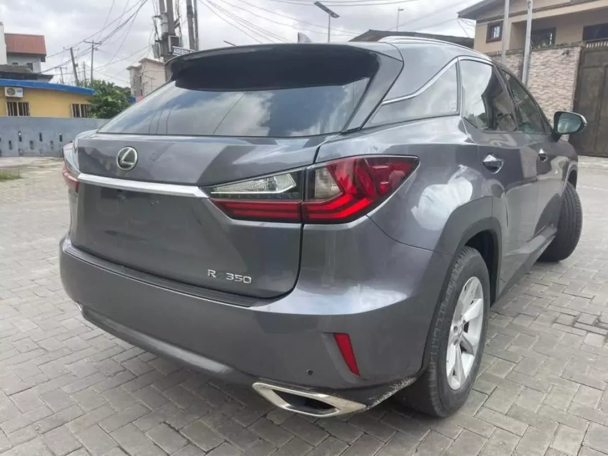 car Back