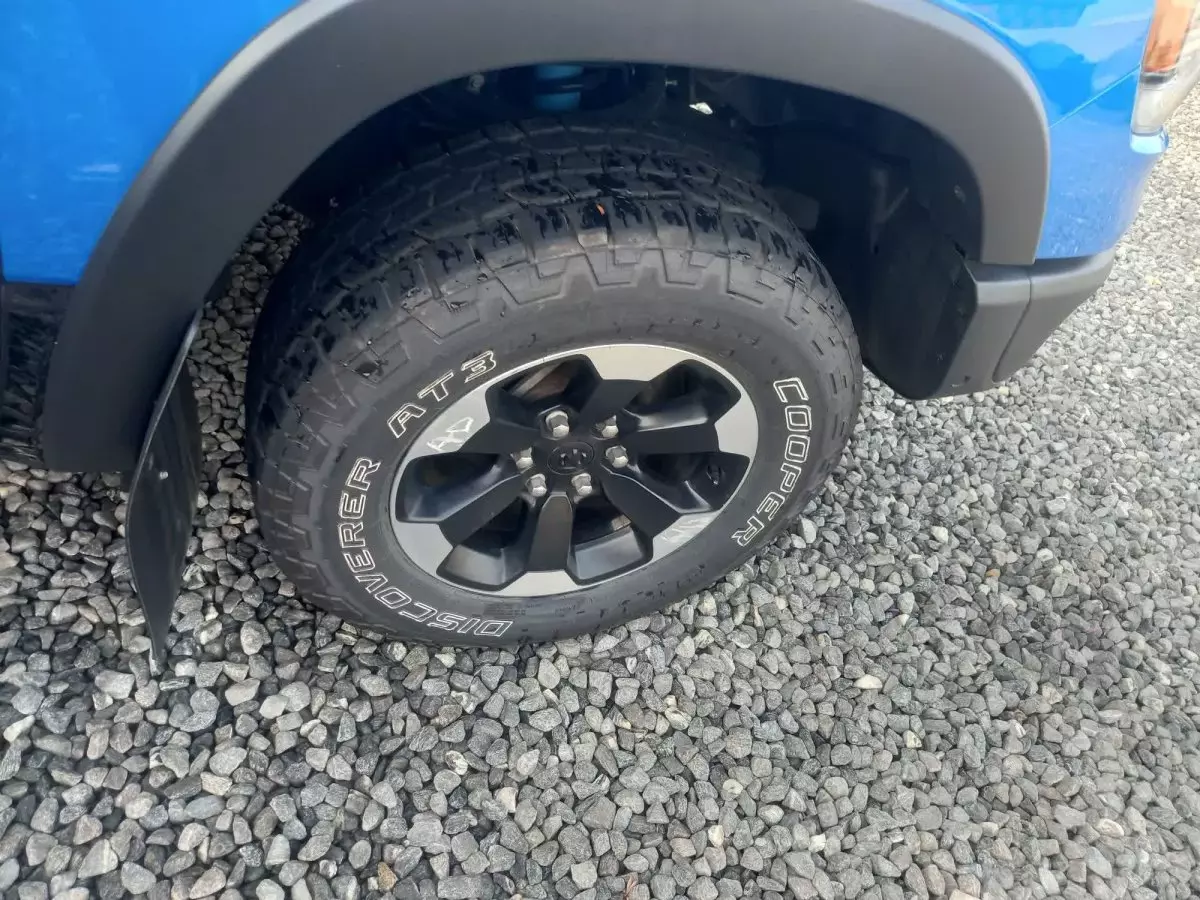 tyre2