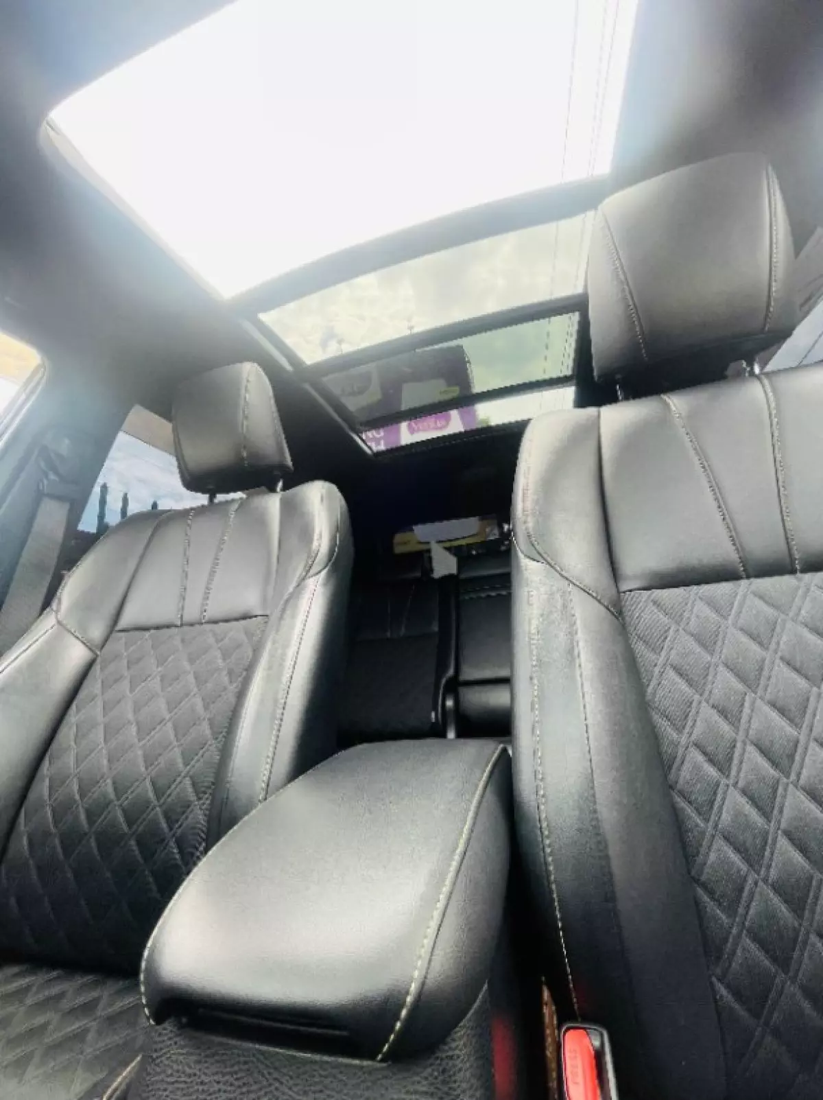 interiorBack