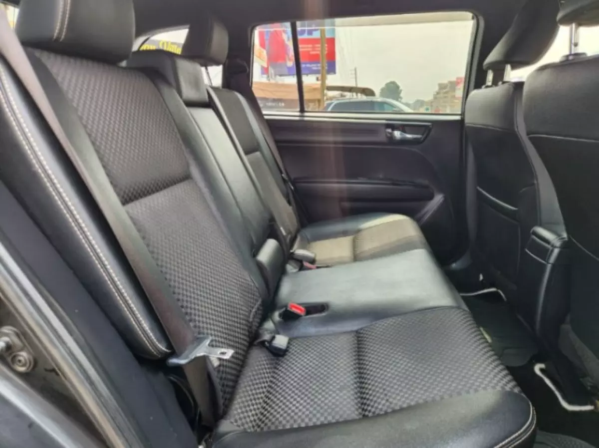 interiorBack