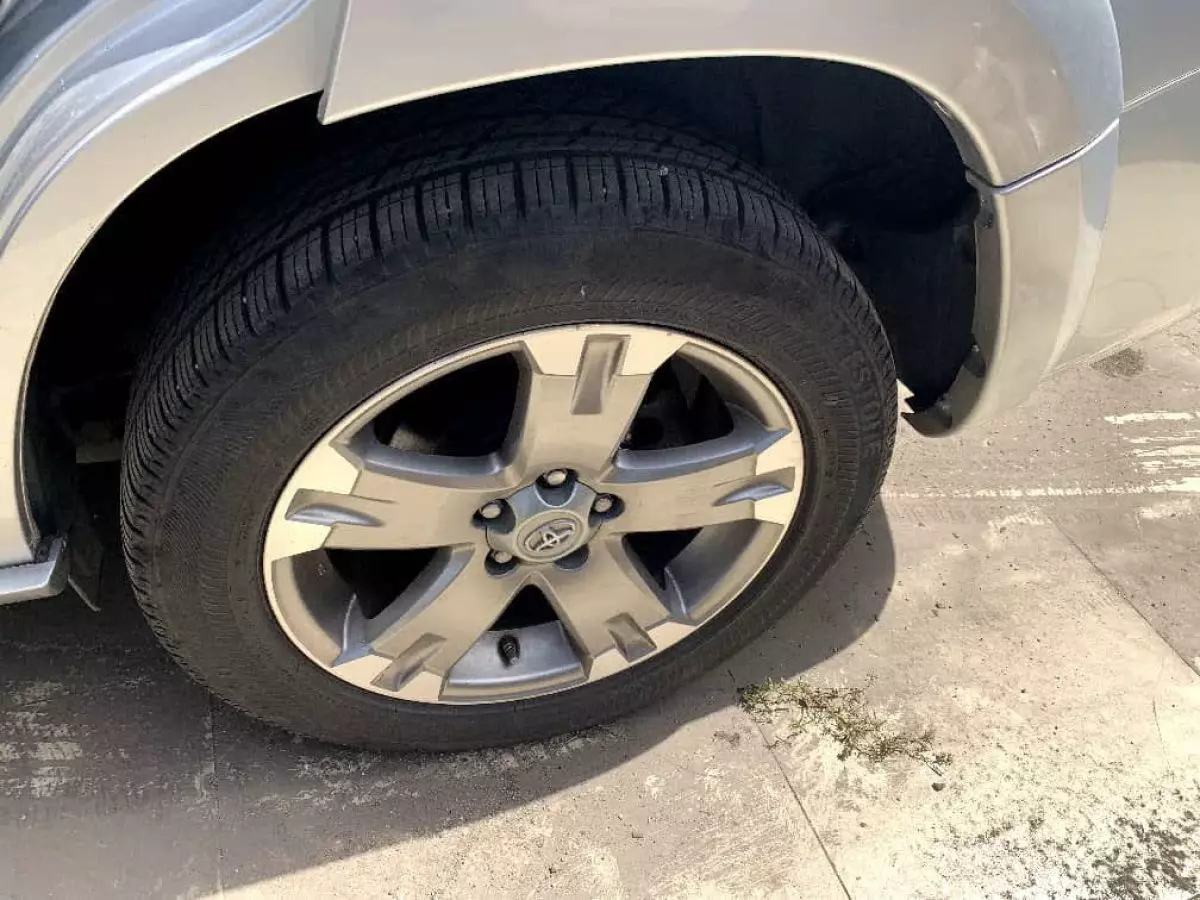 tyre1