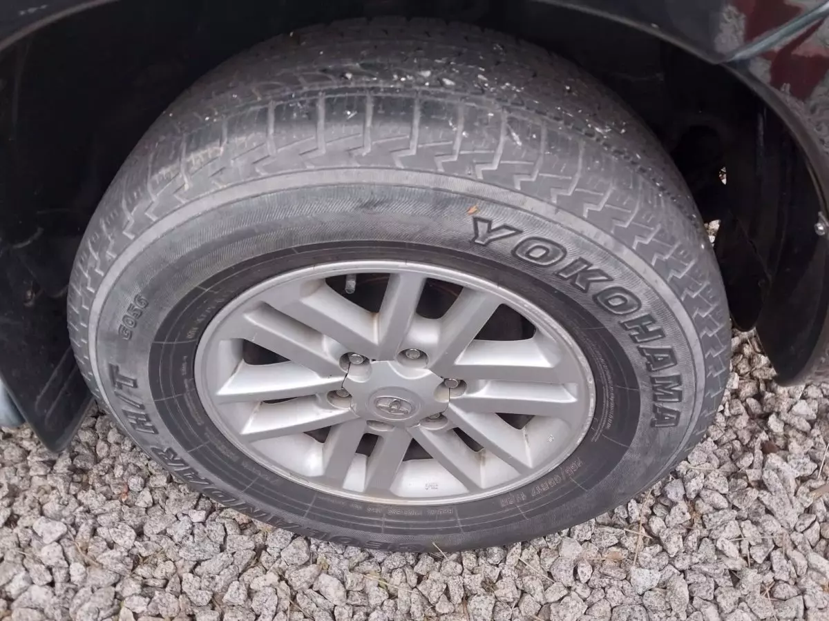 tyre1