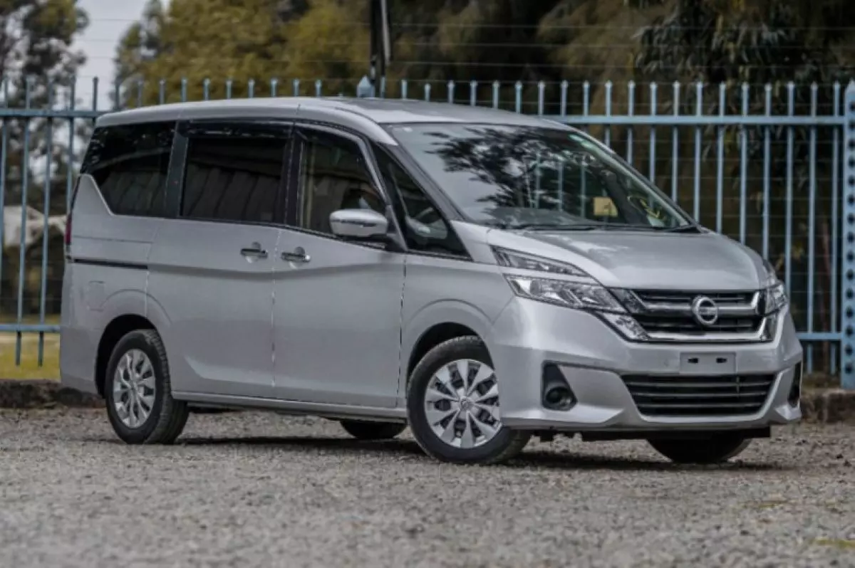 Nissan Serena - 2018