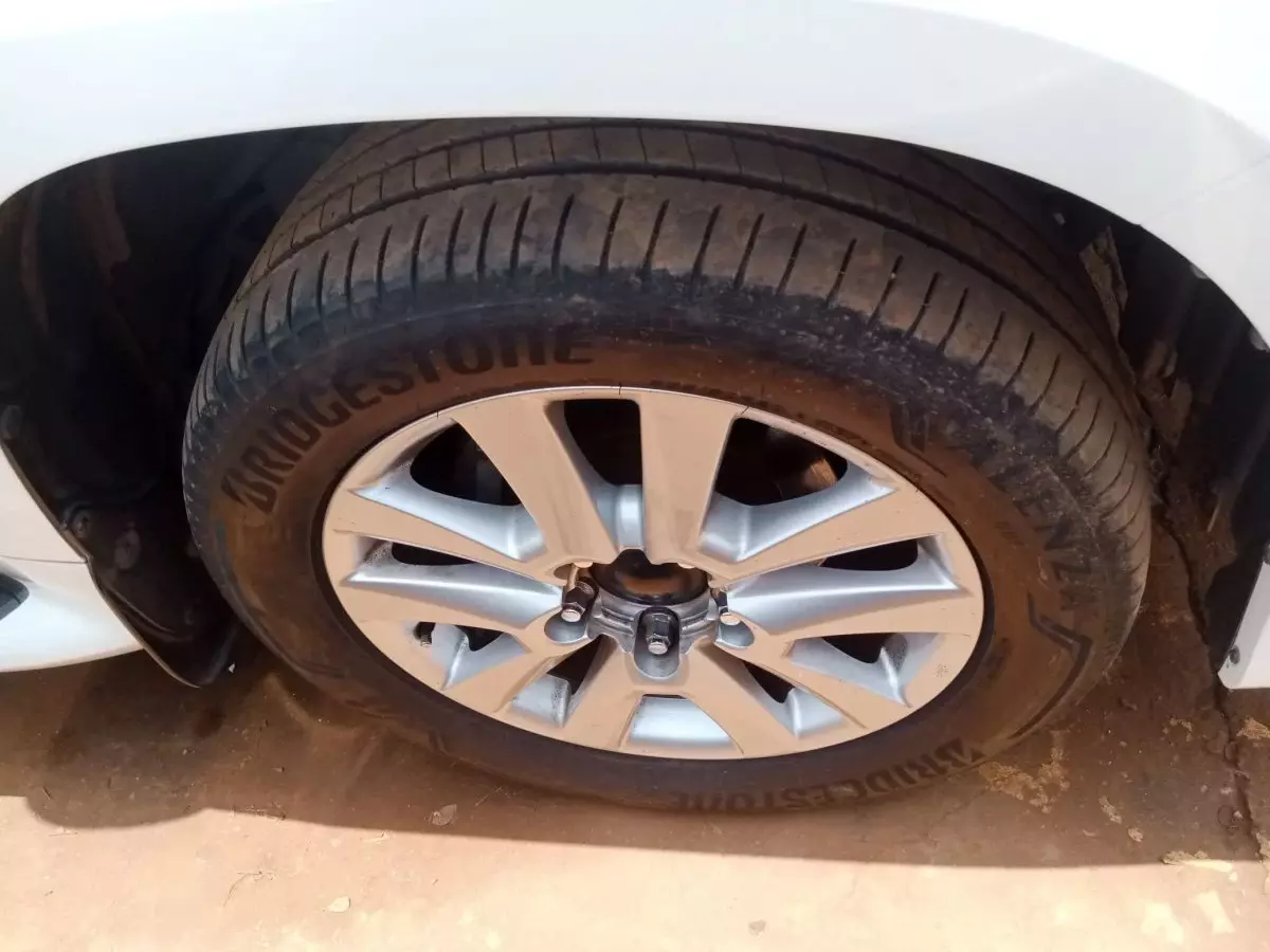 tyre3