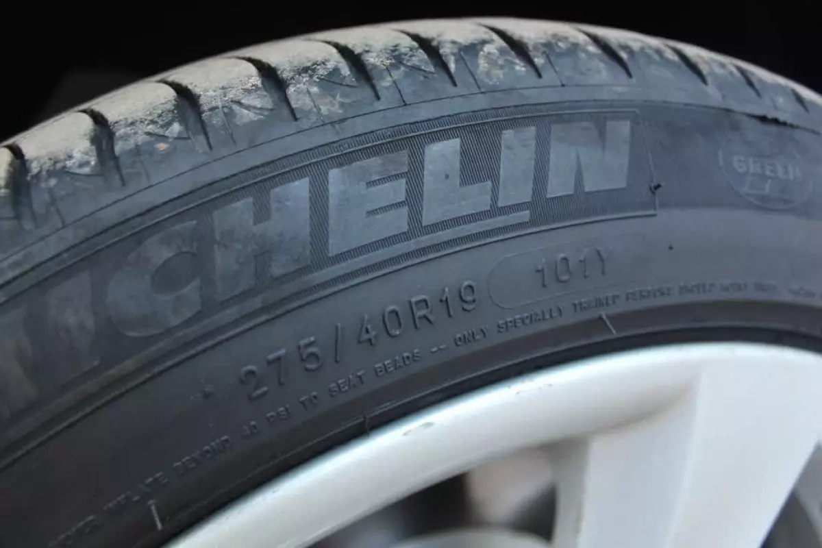 tyre0
