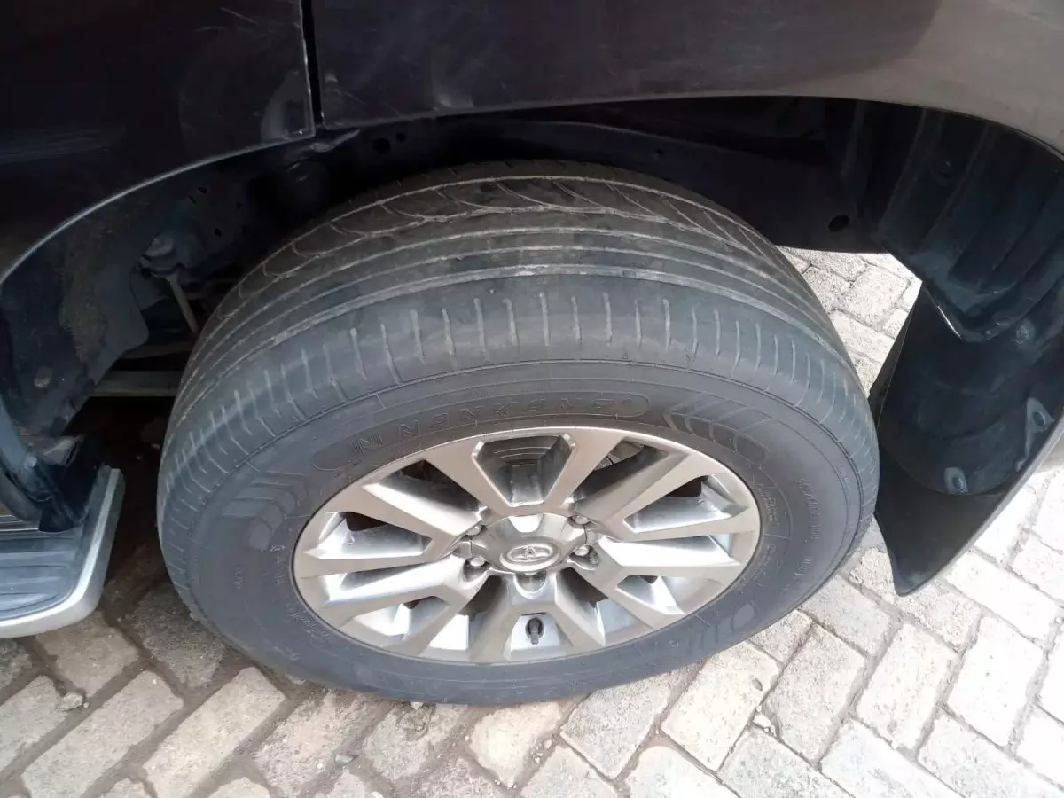 tyre0