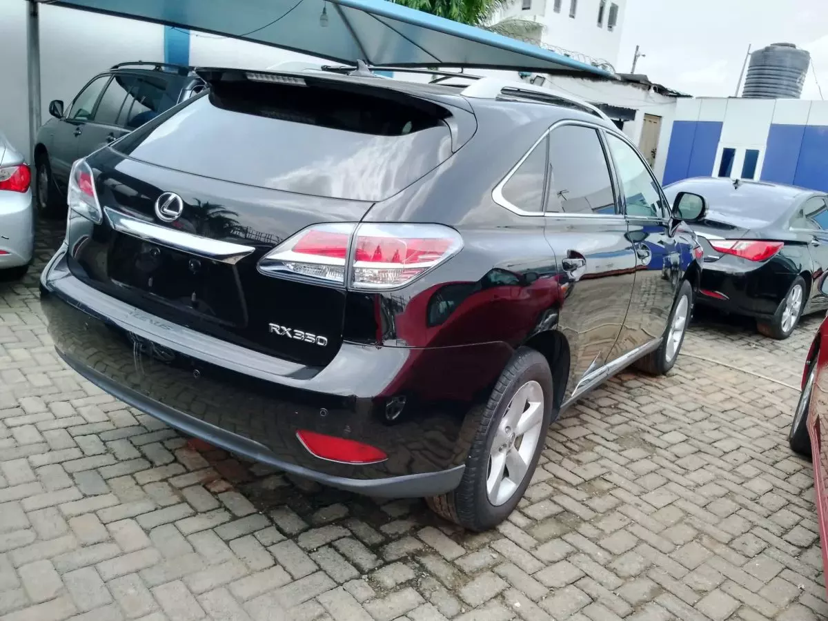 car Back