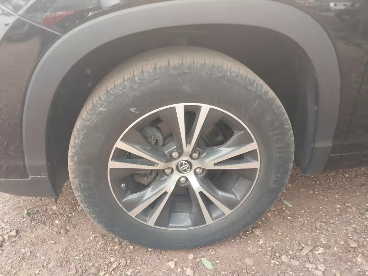 tyre3