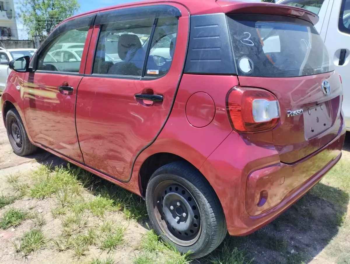 car Left Back