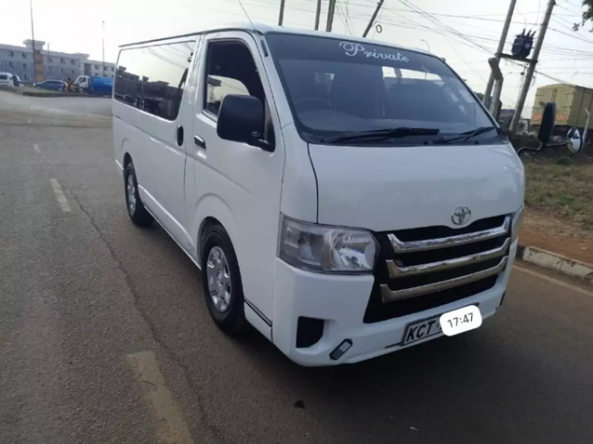 Toyota Hiace - 2018
