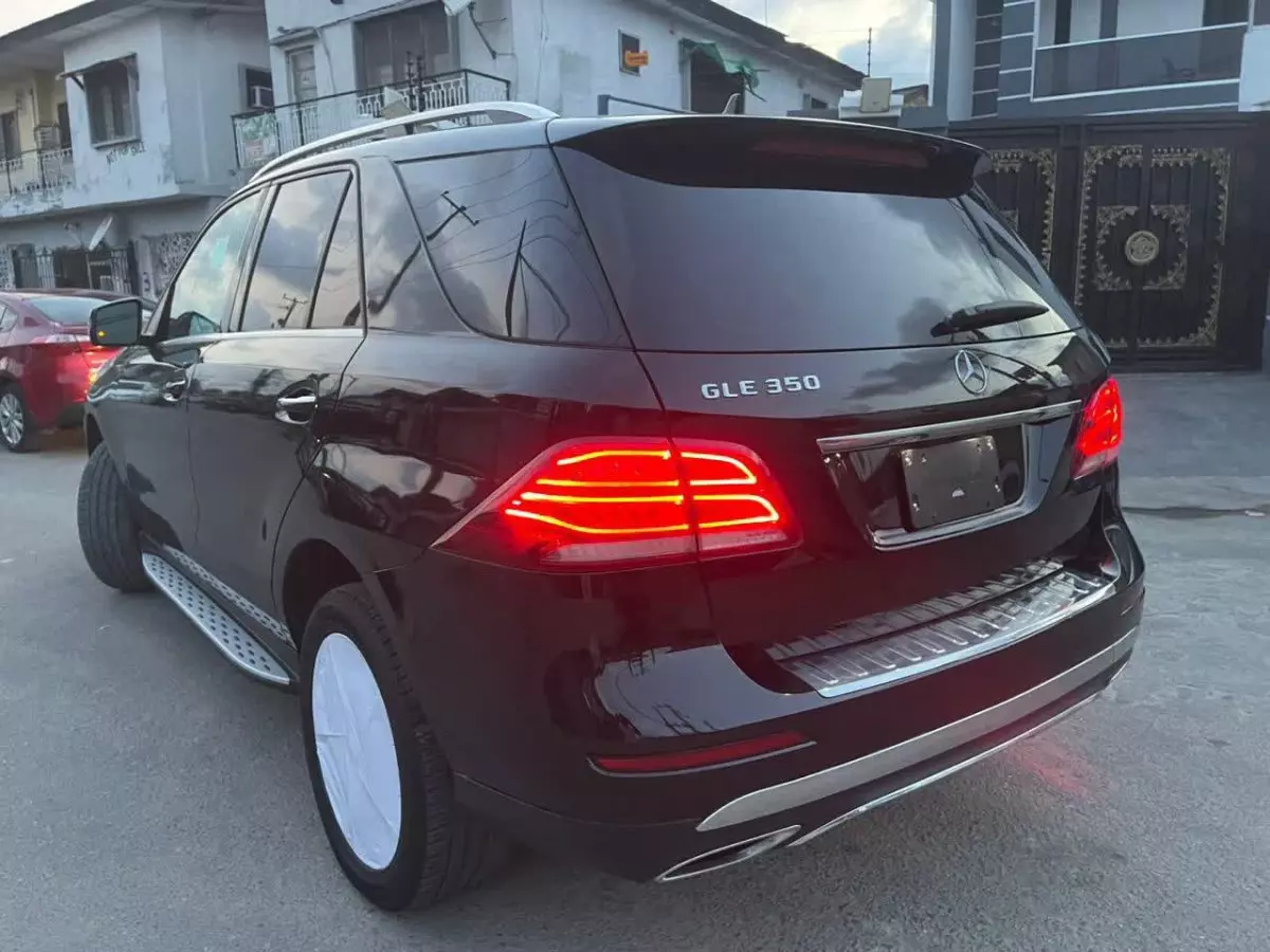 car Left Back