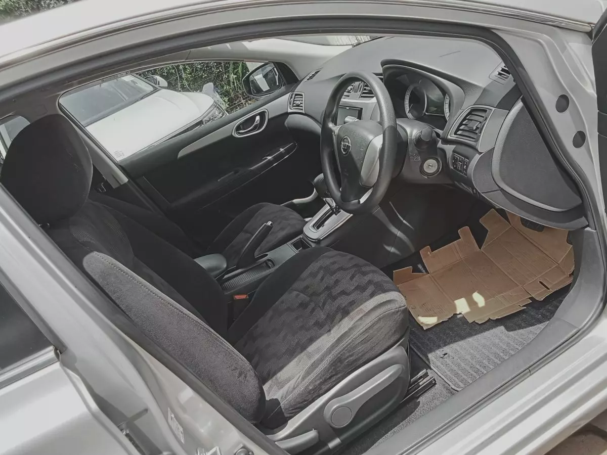 car Left