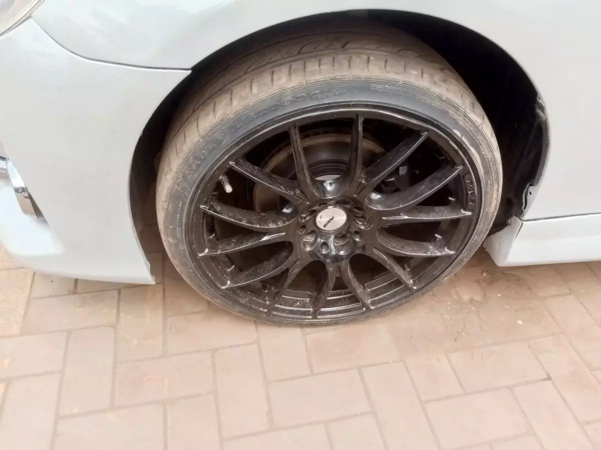 tyre3