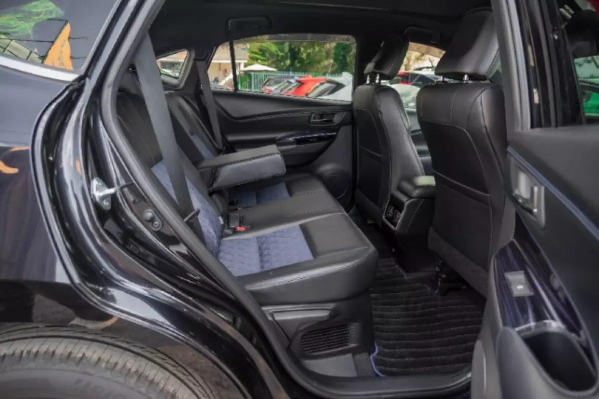 interiorBack