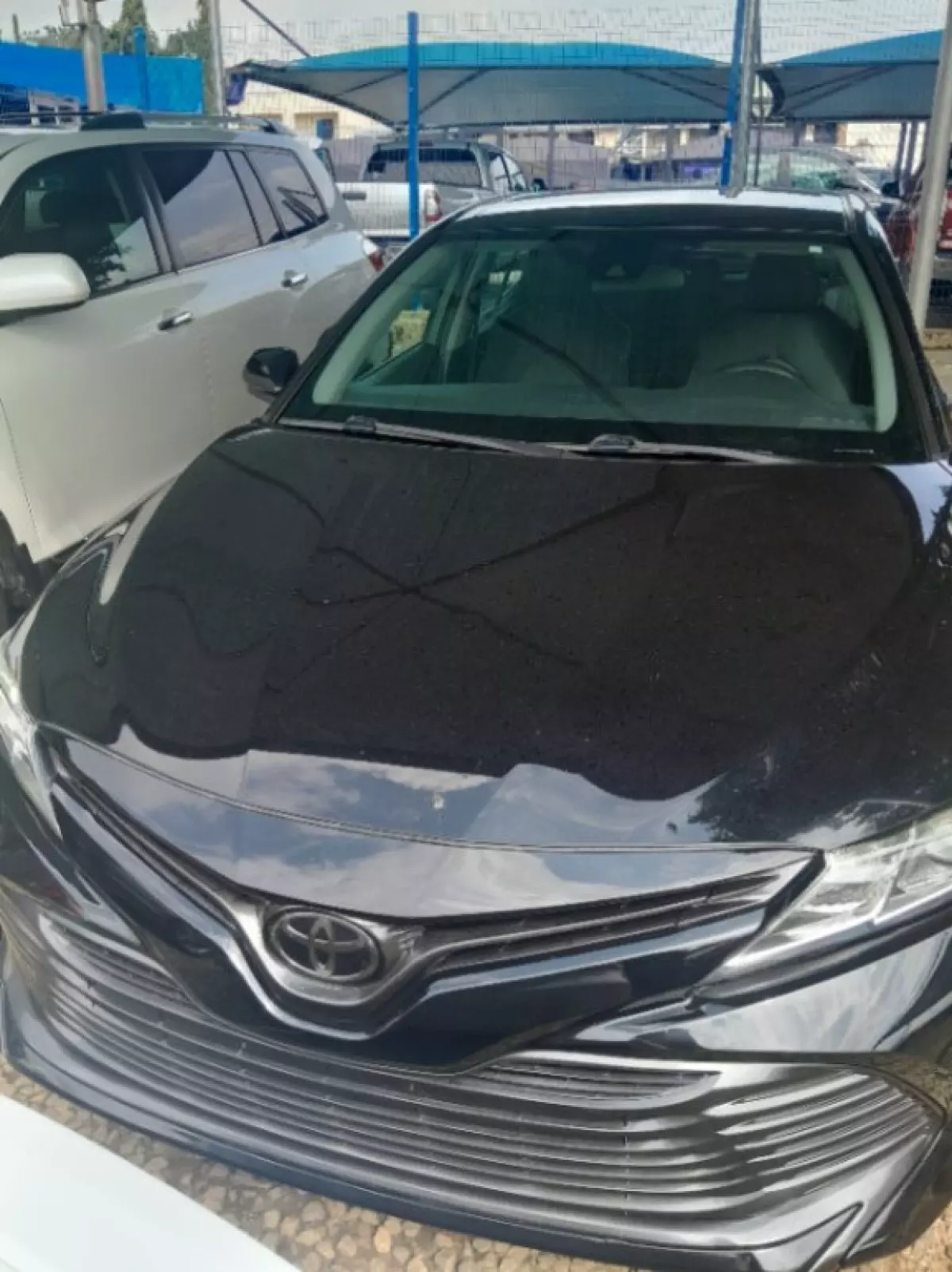 Toyota Camry - 2019