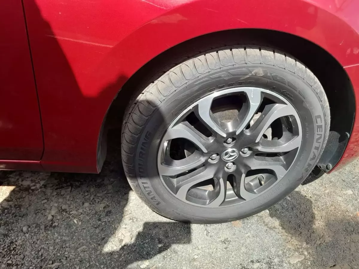 tyre2