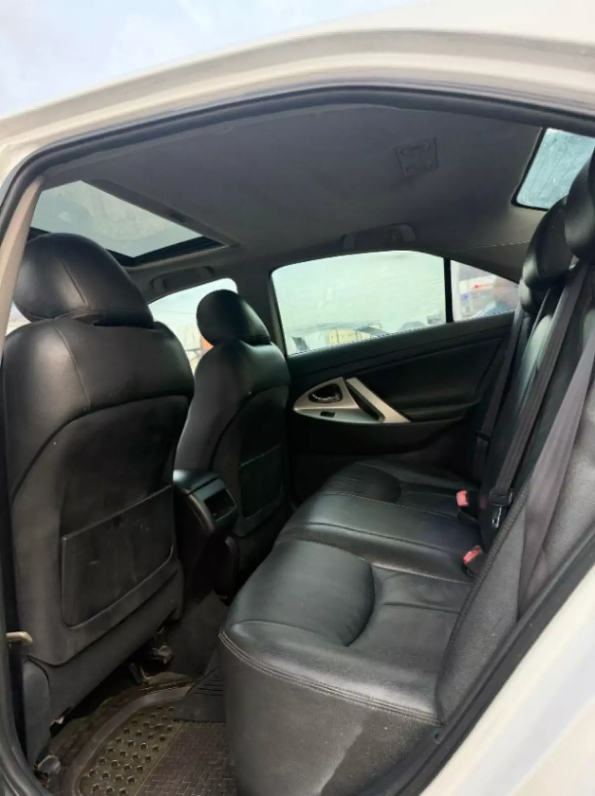 interiorBack