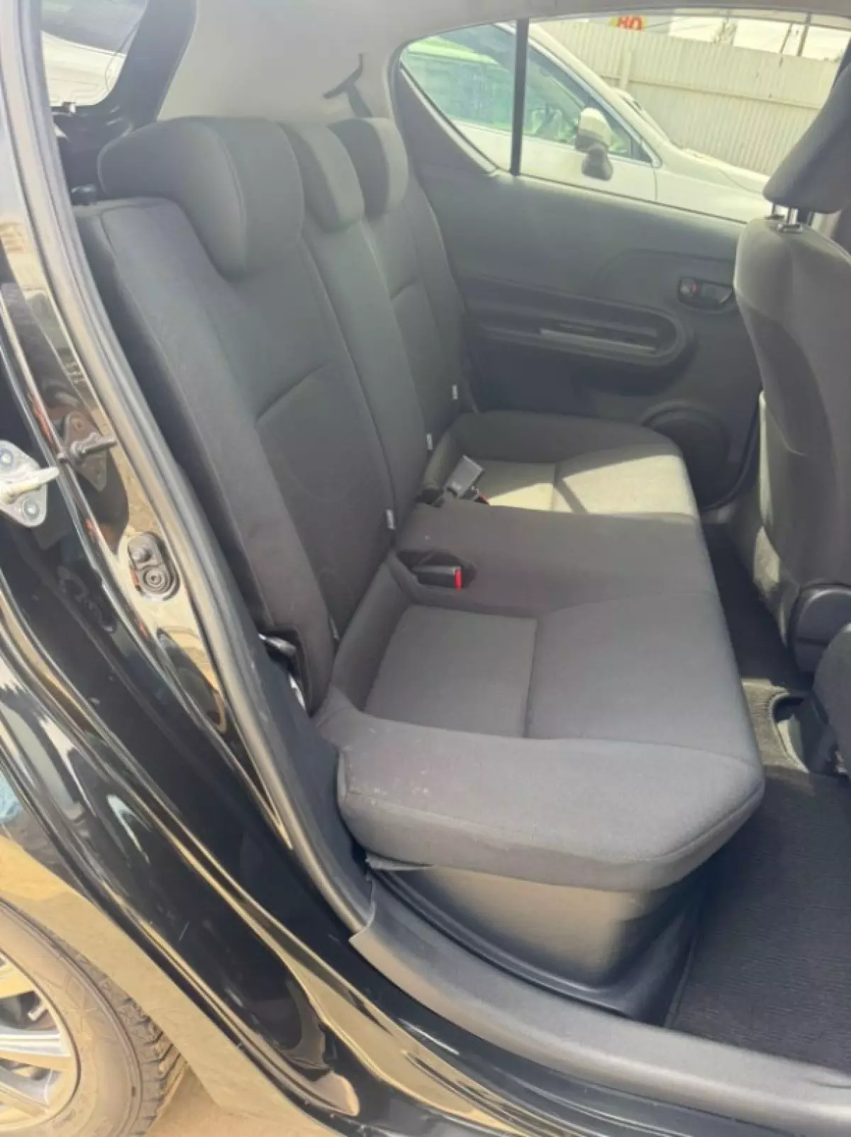 interiorBack
