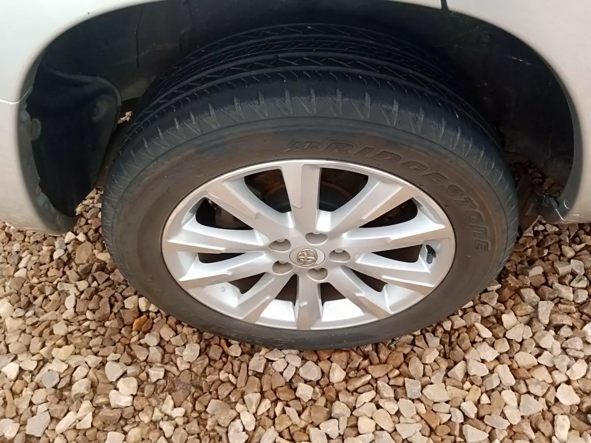 tyre1