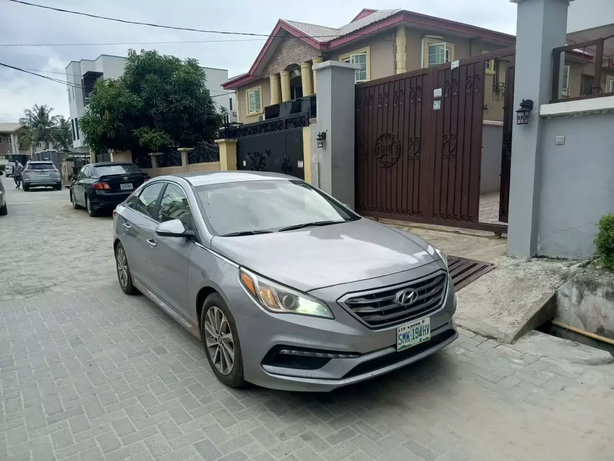 car Right Front