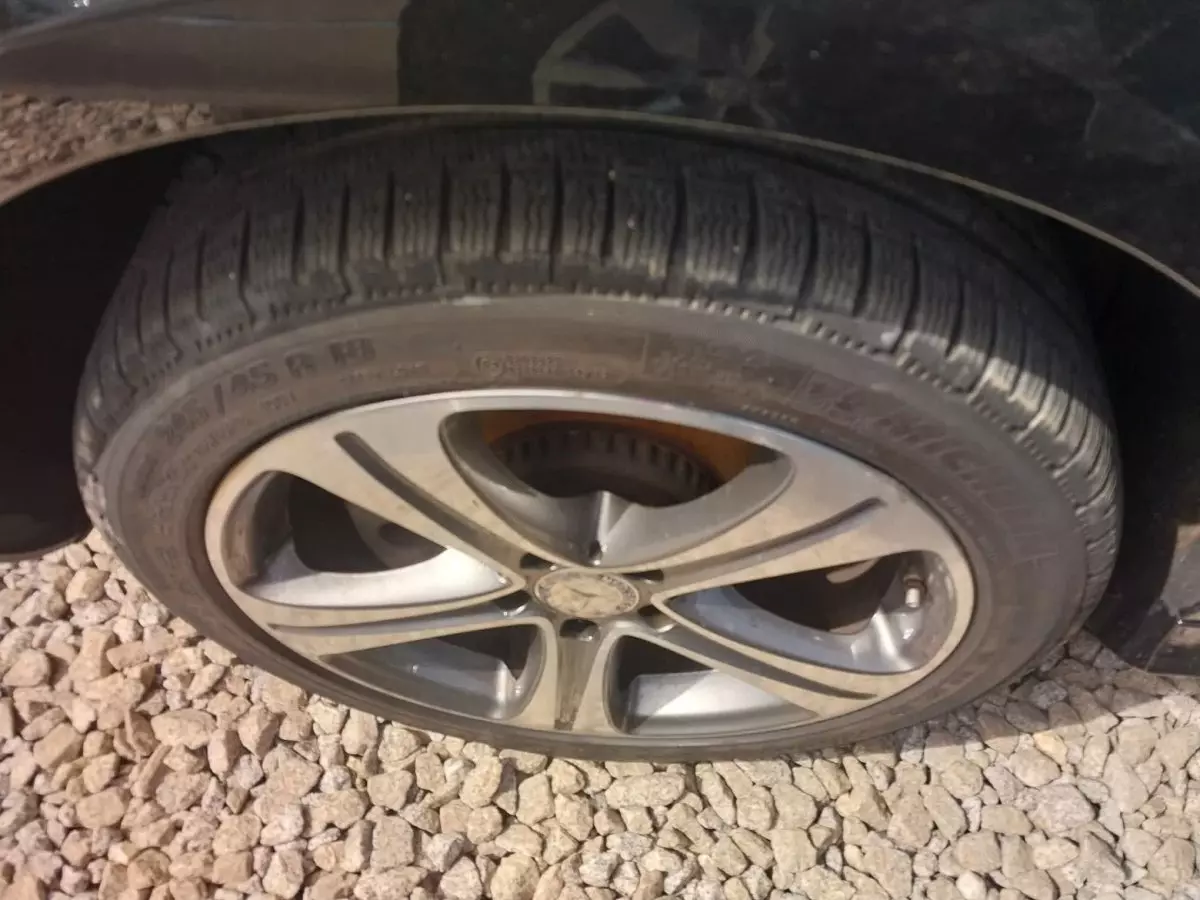 tyre3
