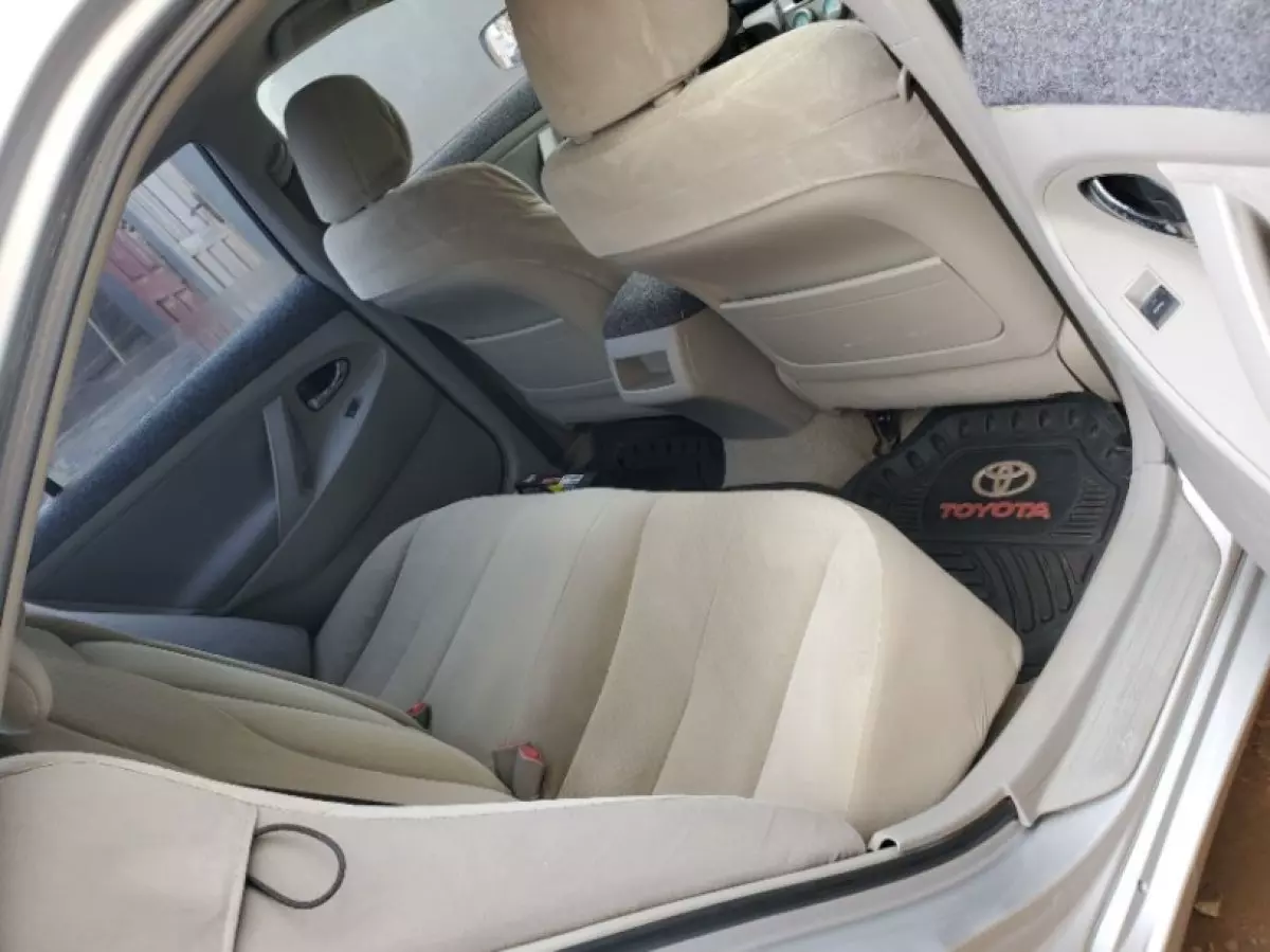 interiorBack
