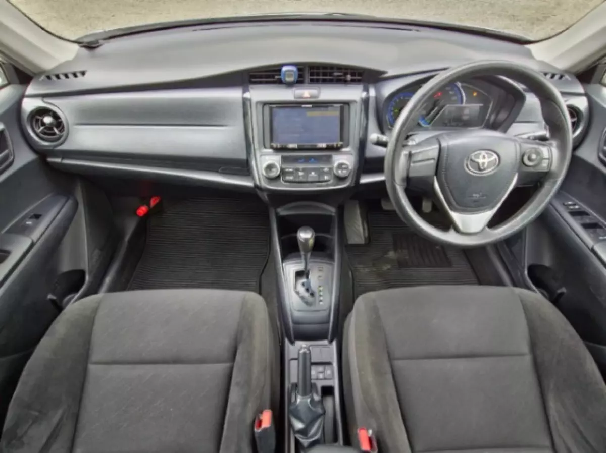 interiorFront
