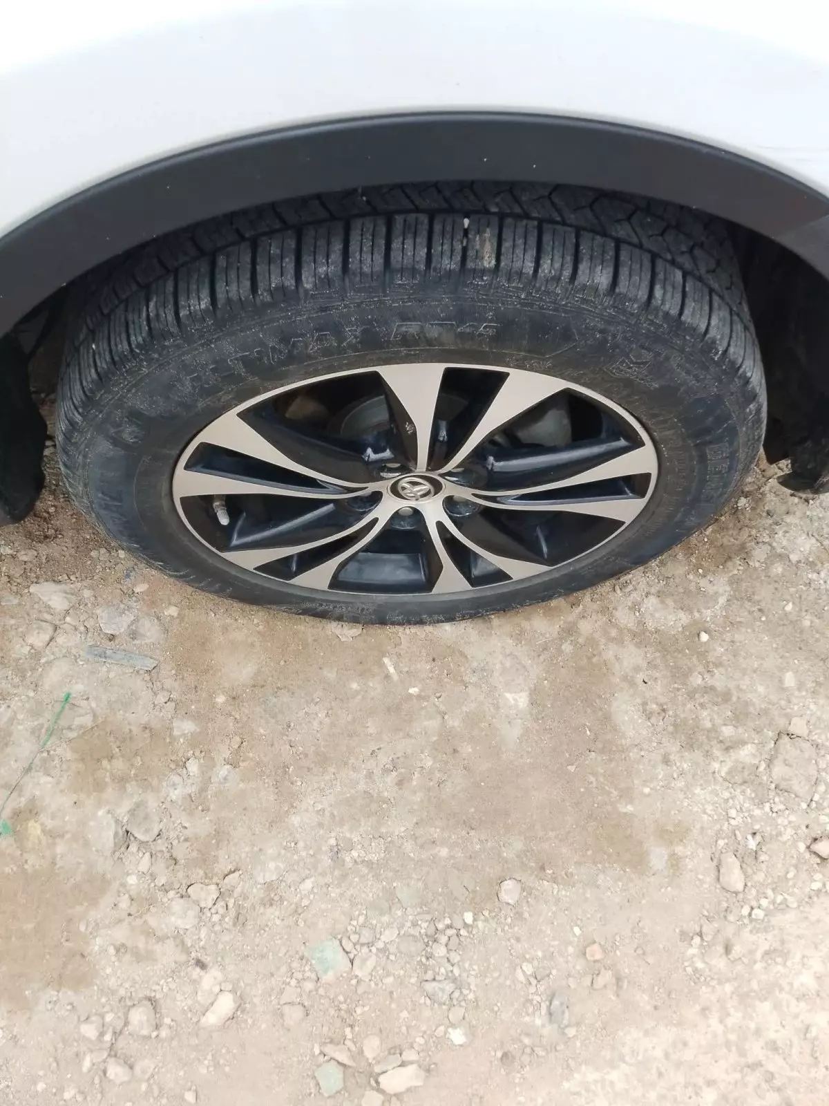 tyre1