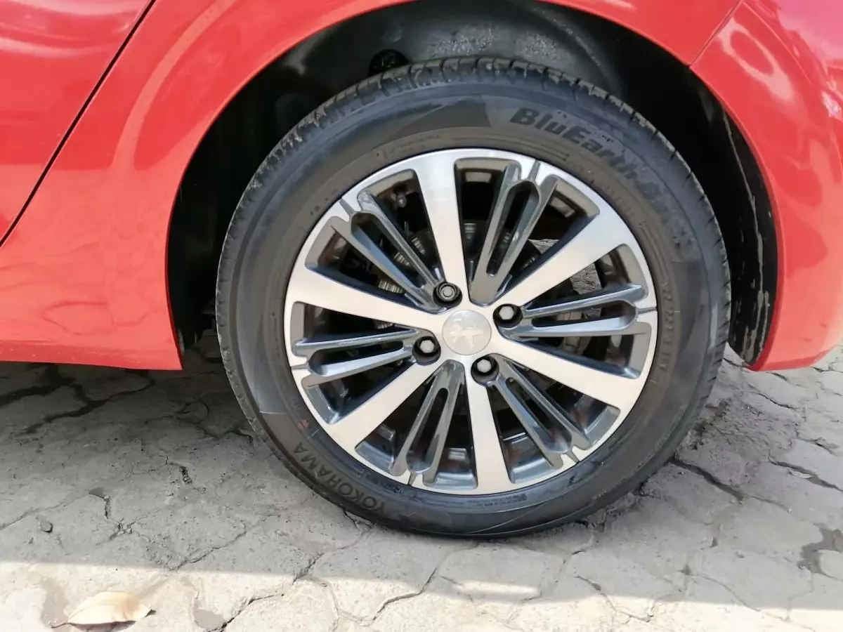 tyre1