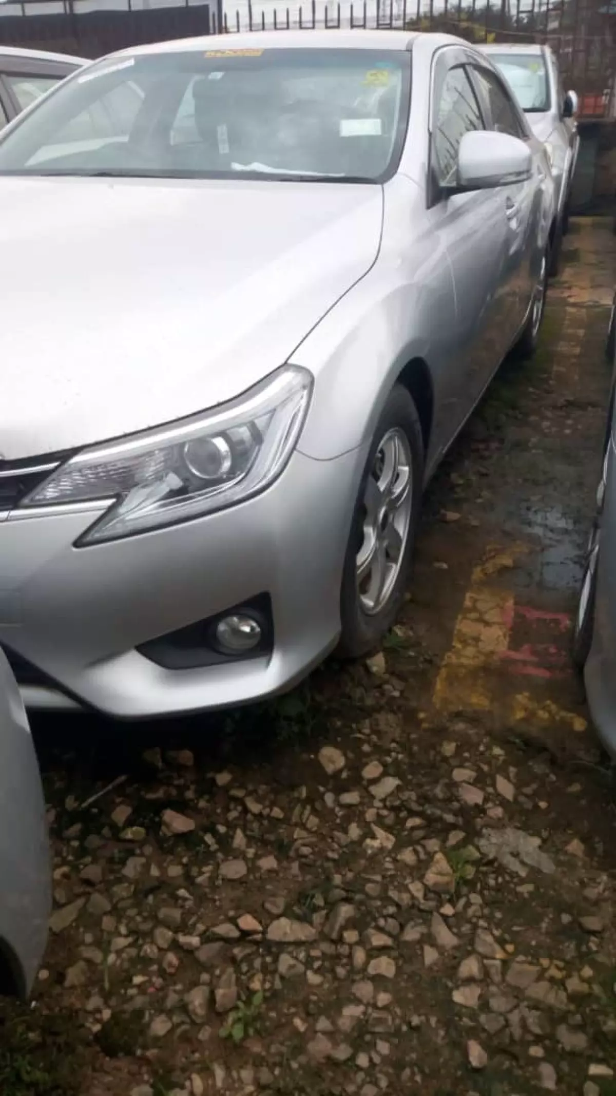 Toyota Mark X - 2013