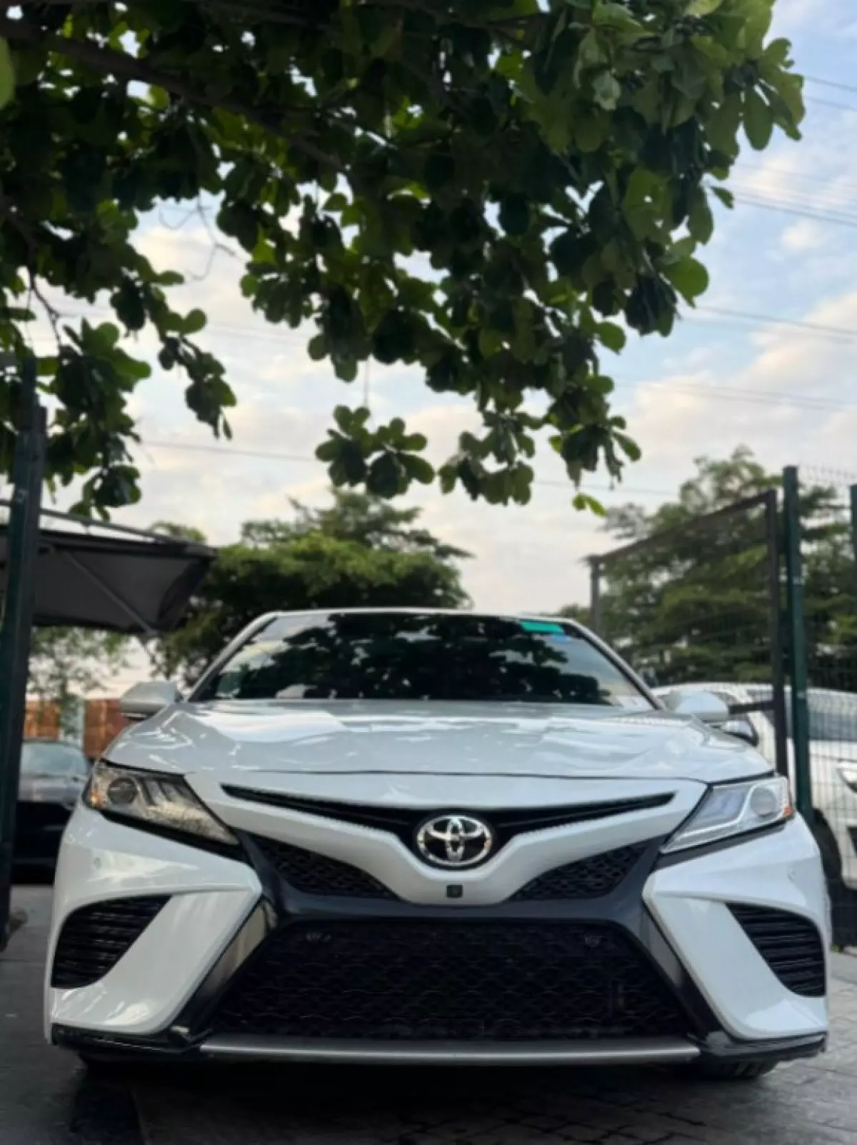 Toyota Camry - 2018