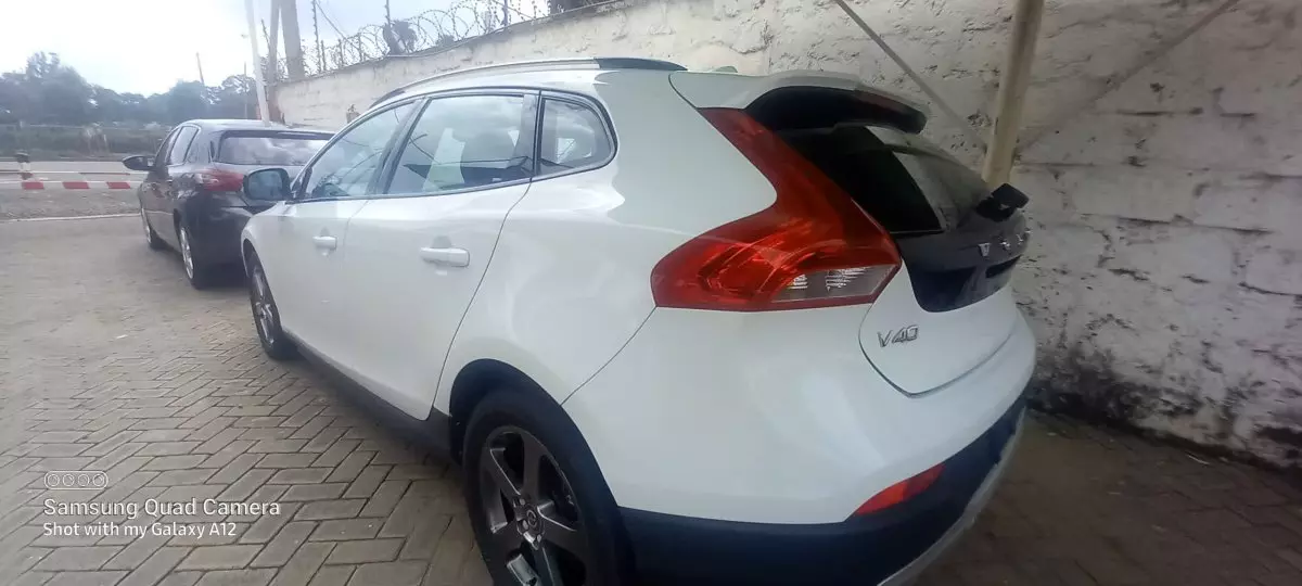 car Left Back