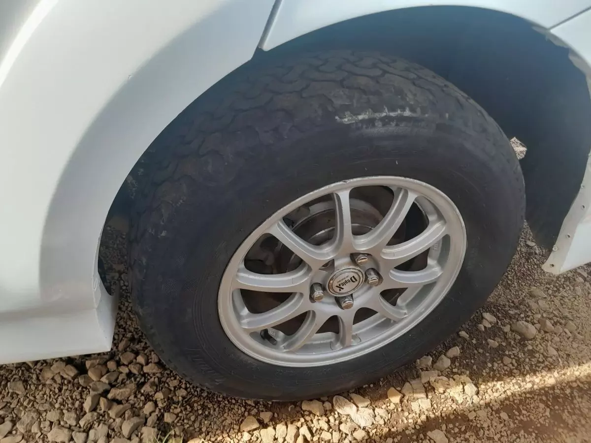 tyre0