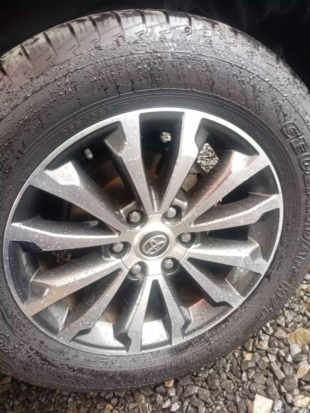 tyre2