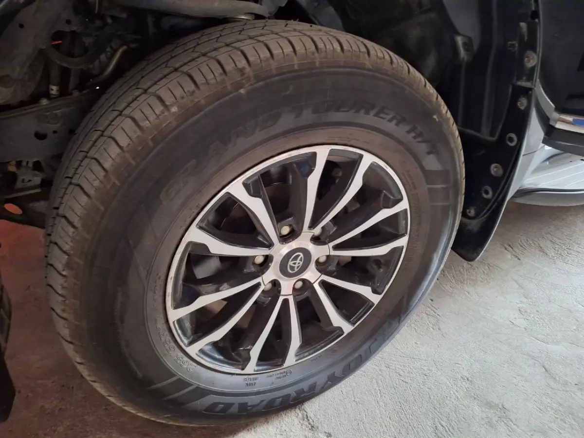 tyre0