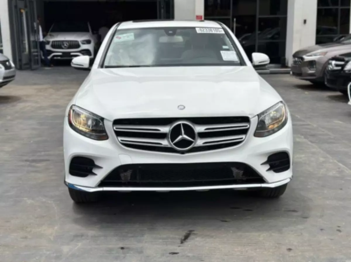 Mercedes-Benz GLC 300 - 2017