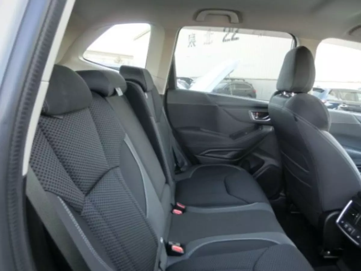 interiorBack