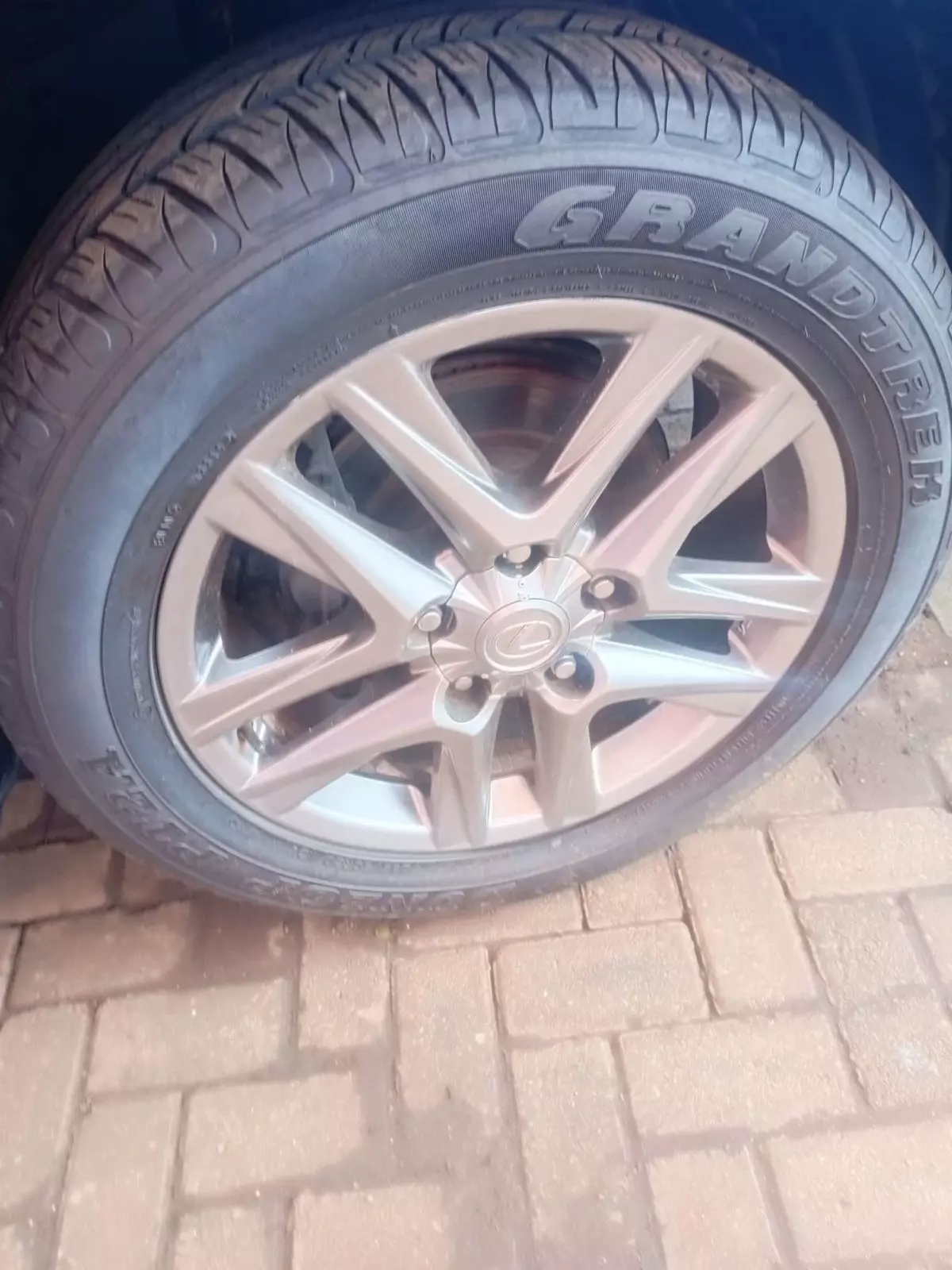tyre3