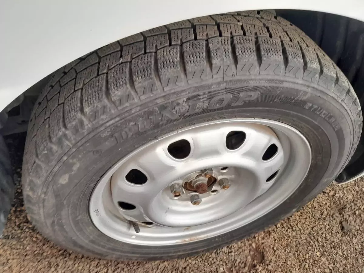 tyre2
