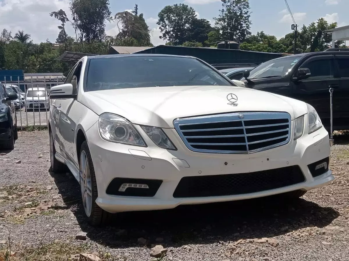 Mercedes-Benz E 350 - 2009