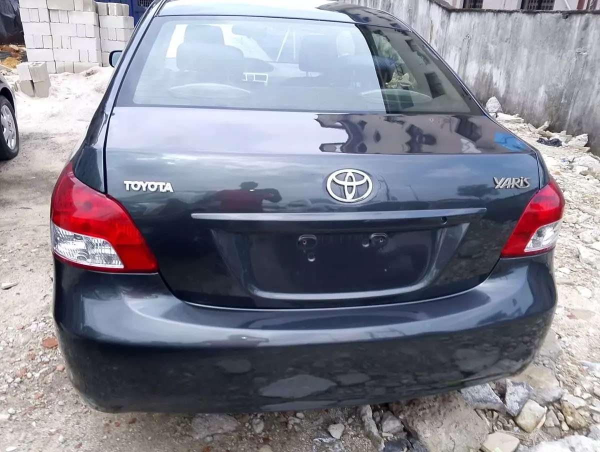 car Back