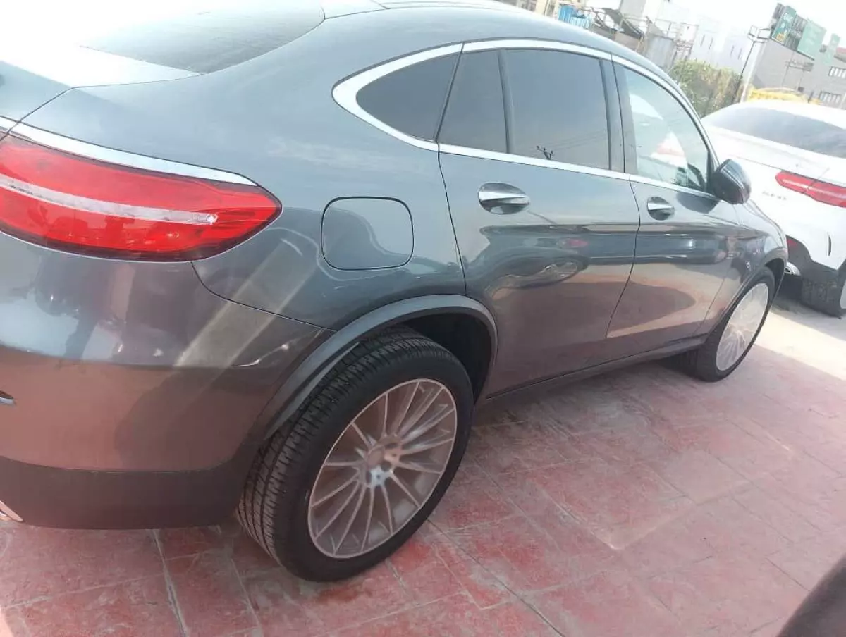 car Left