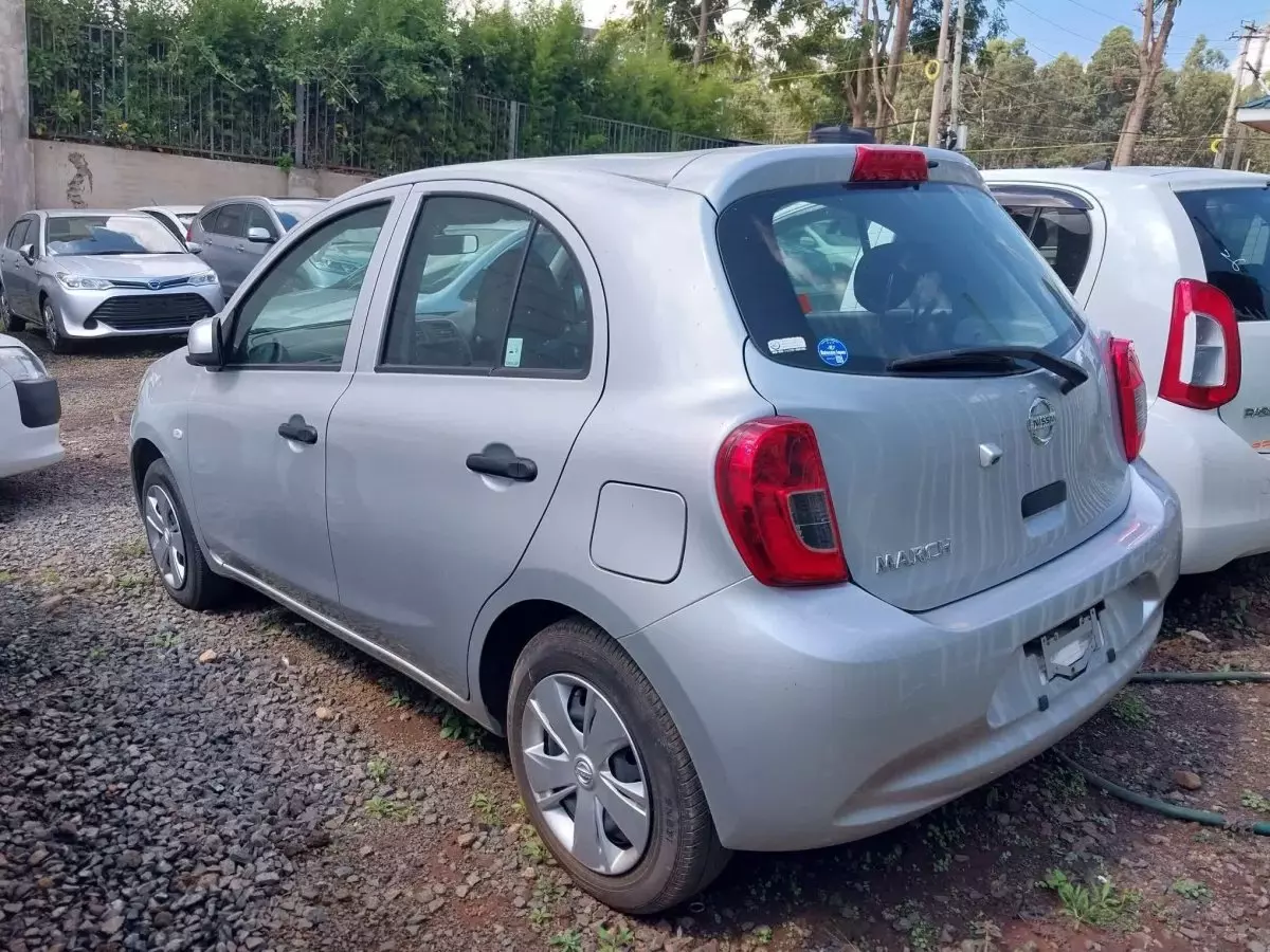 car Left Back