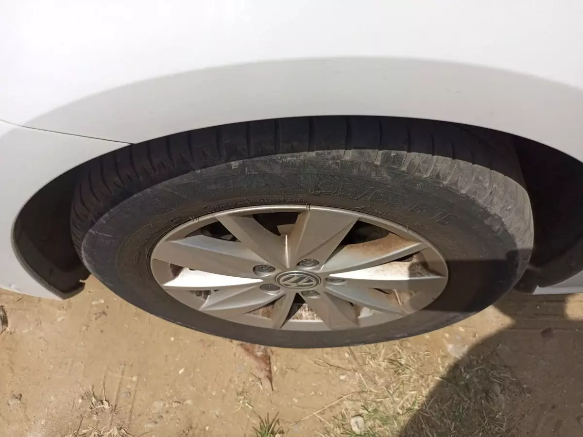 tyre0